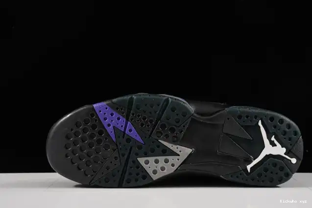 Ray Air Jordan 304775-053 Retro 7 Allen Bucks 0517
